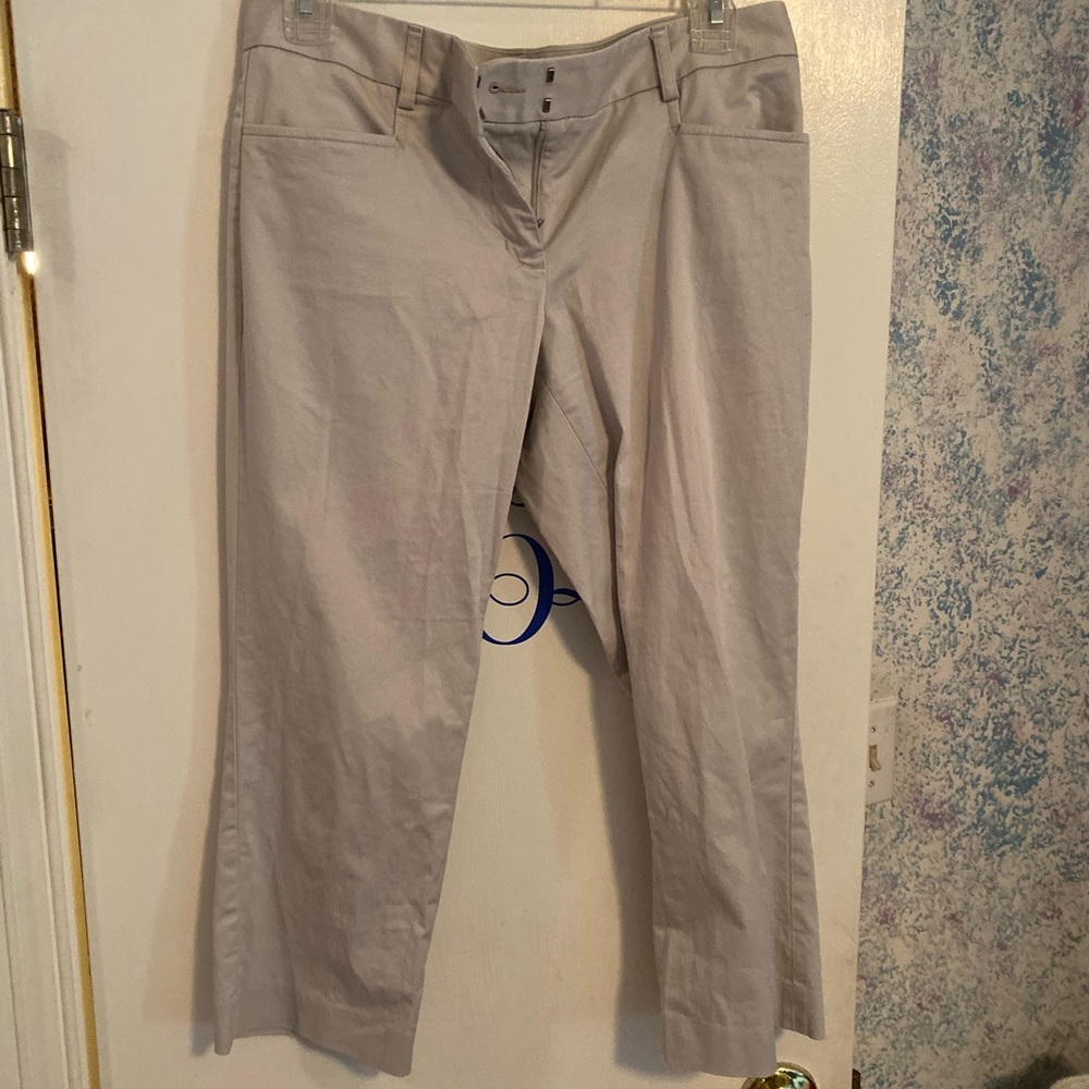 Express khaki capris